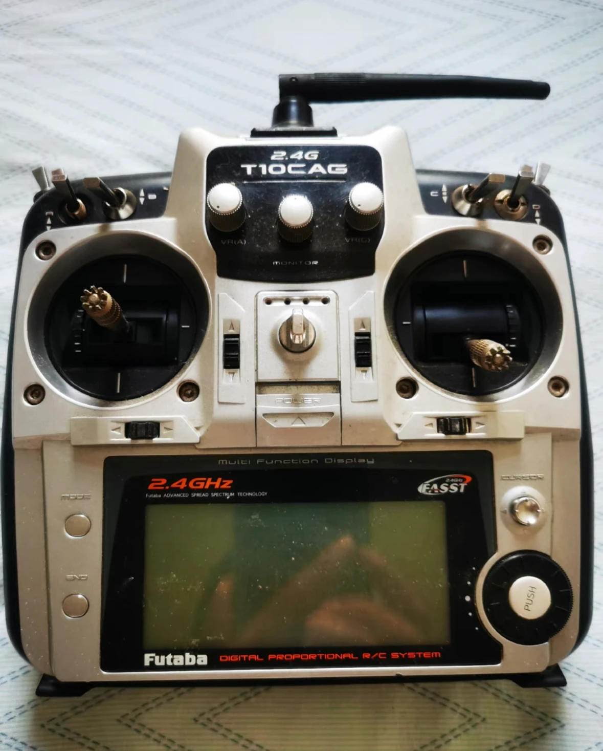 ฟุตาบา ADVANCED SPREAD SPECTRU - Radio Transmitter 2.4Ghz บทวิจารณ์และราคา